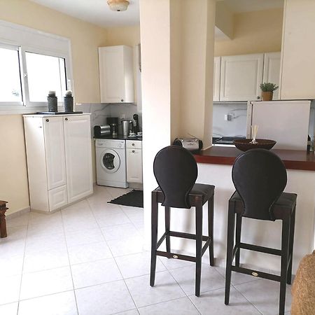 Tini'S Apartment Nea Iraklitsa 外观 照片
