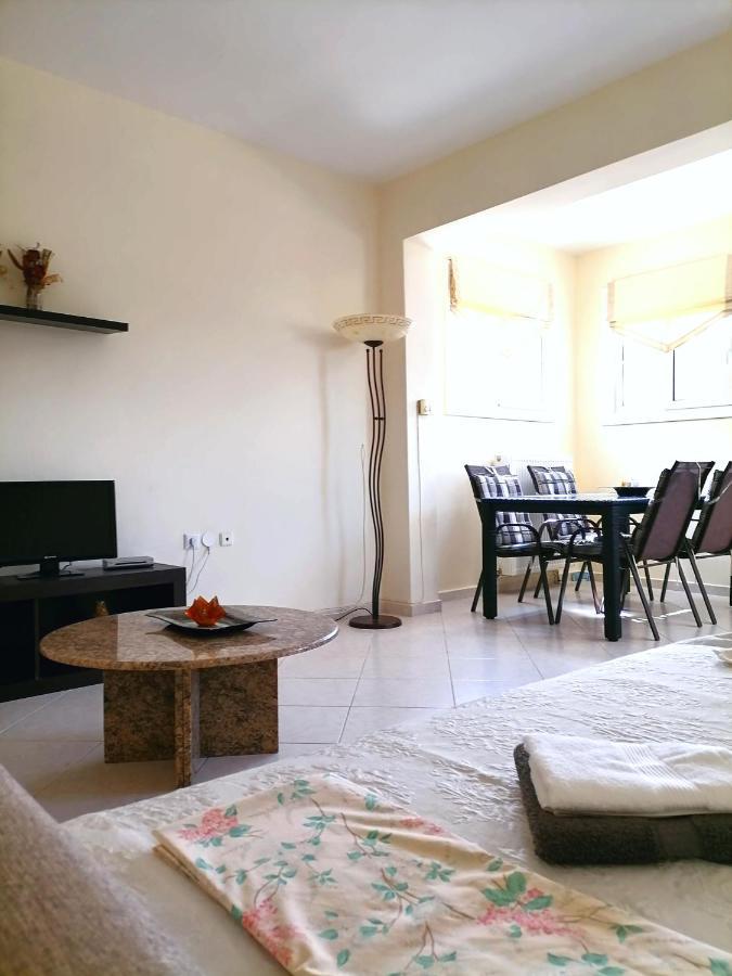 Tini'S Apartment Nea Iraklitsa 外观 照片