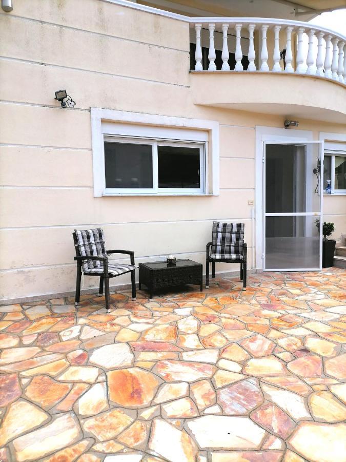 Tini'S Apartment Nea Iraklitsa 外观 照片